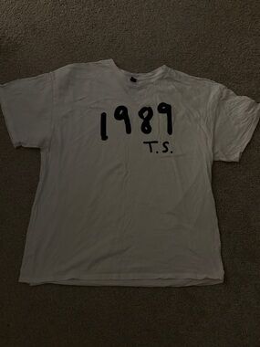 Taylor Swift 1989 T-shirt